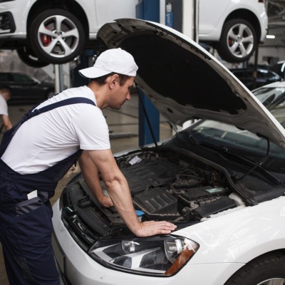 hiring automotive technicians